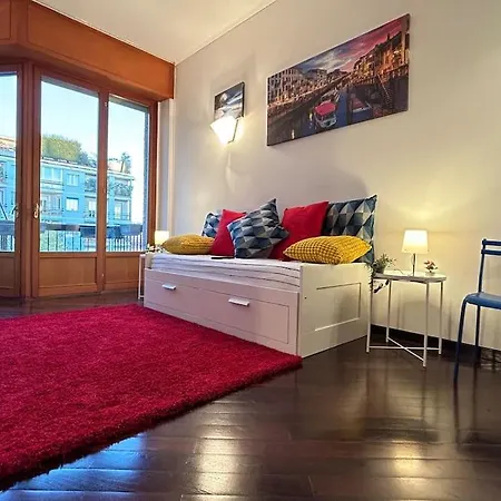 Apartman Jacuzzi-idrotherapy Duomo 5 Min Qcterme 100m Milánó